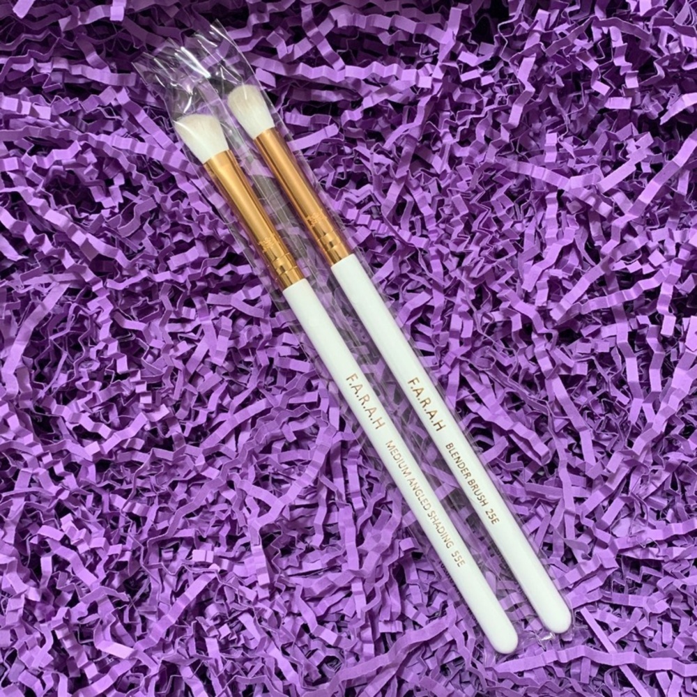 FARAH Makeup Brushes 25e & 55e *PRICE FIRM*